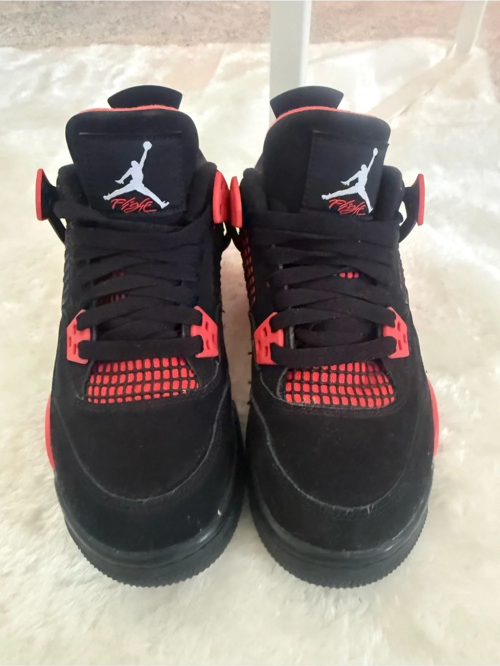 Jordan 4’s Red Thunder